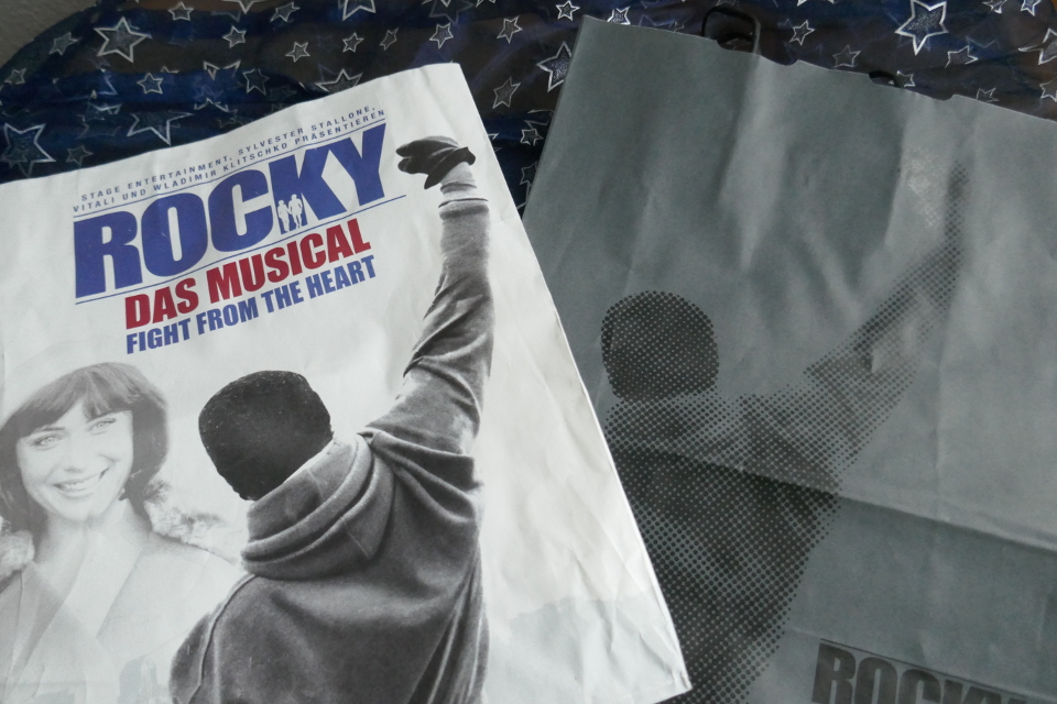 rocky musical tasche