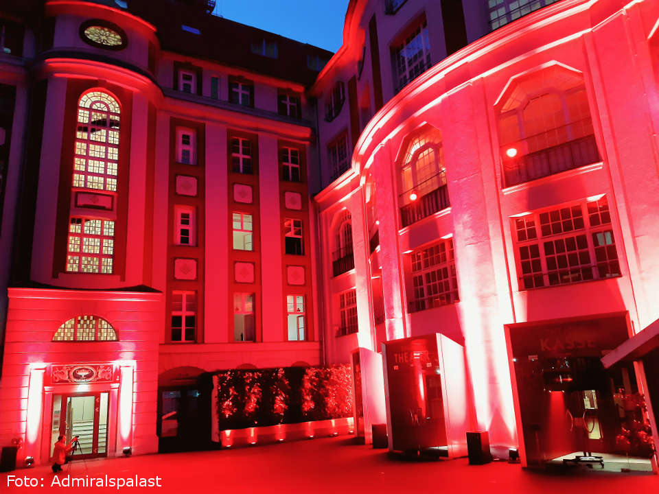 berlin admiralspalast innenhof